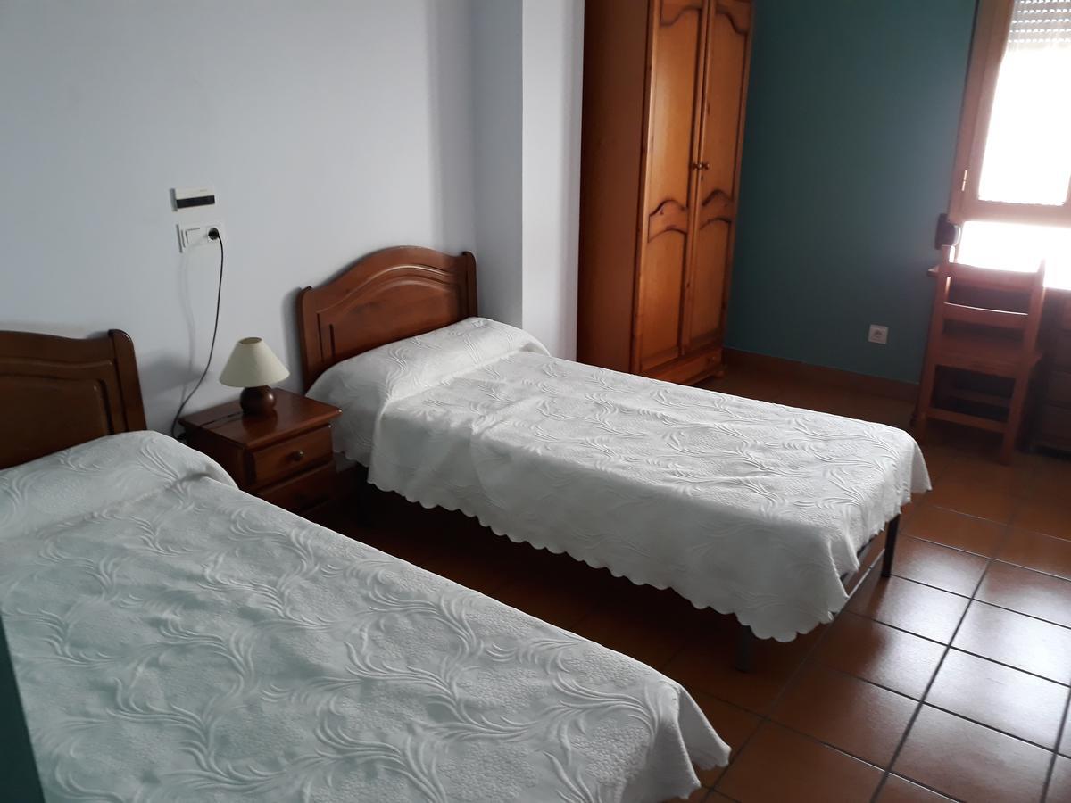 Zizur Mayor Hostal Ardoi מראה חיצוני תמונה