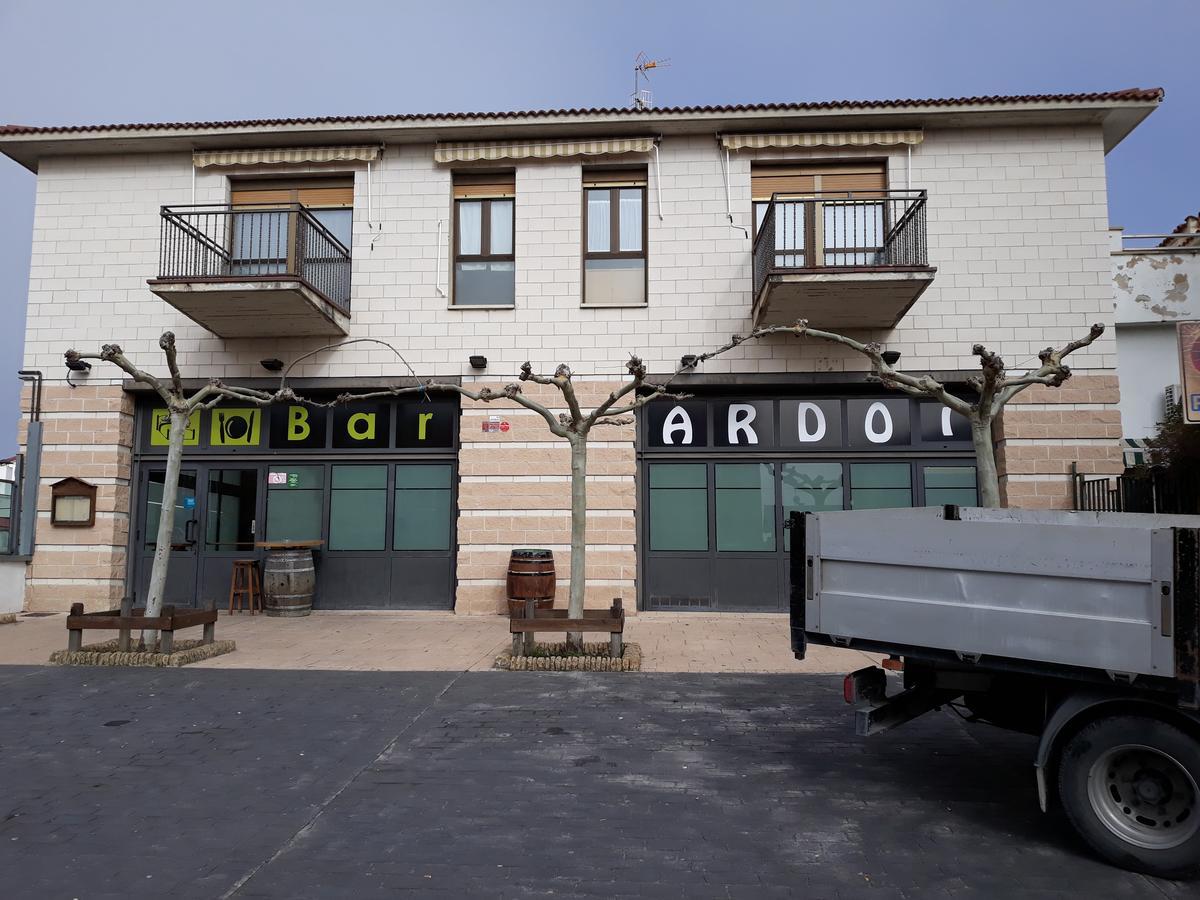 Zizur Mayor Hostal Ardoi מראה חיצוני תמונה
